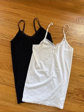 Just Be Set of 2 Cami Tank Tops Black White Lace Trim L/XL